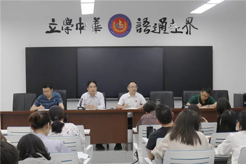 啟程理想路 奮斗正當(dāng)時(shí)
